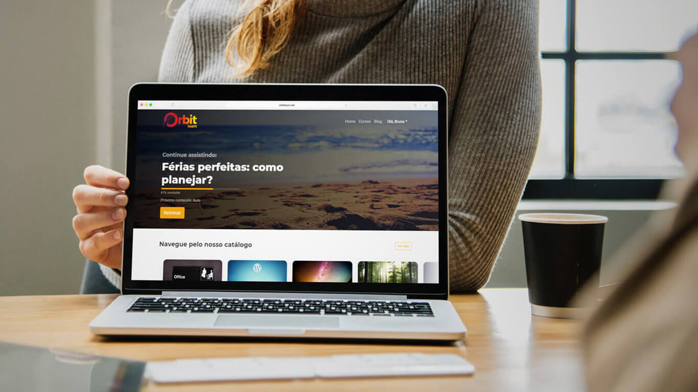 Login - Orbit Learn - Criar páginas e funis de venda nunca foi tão fácil